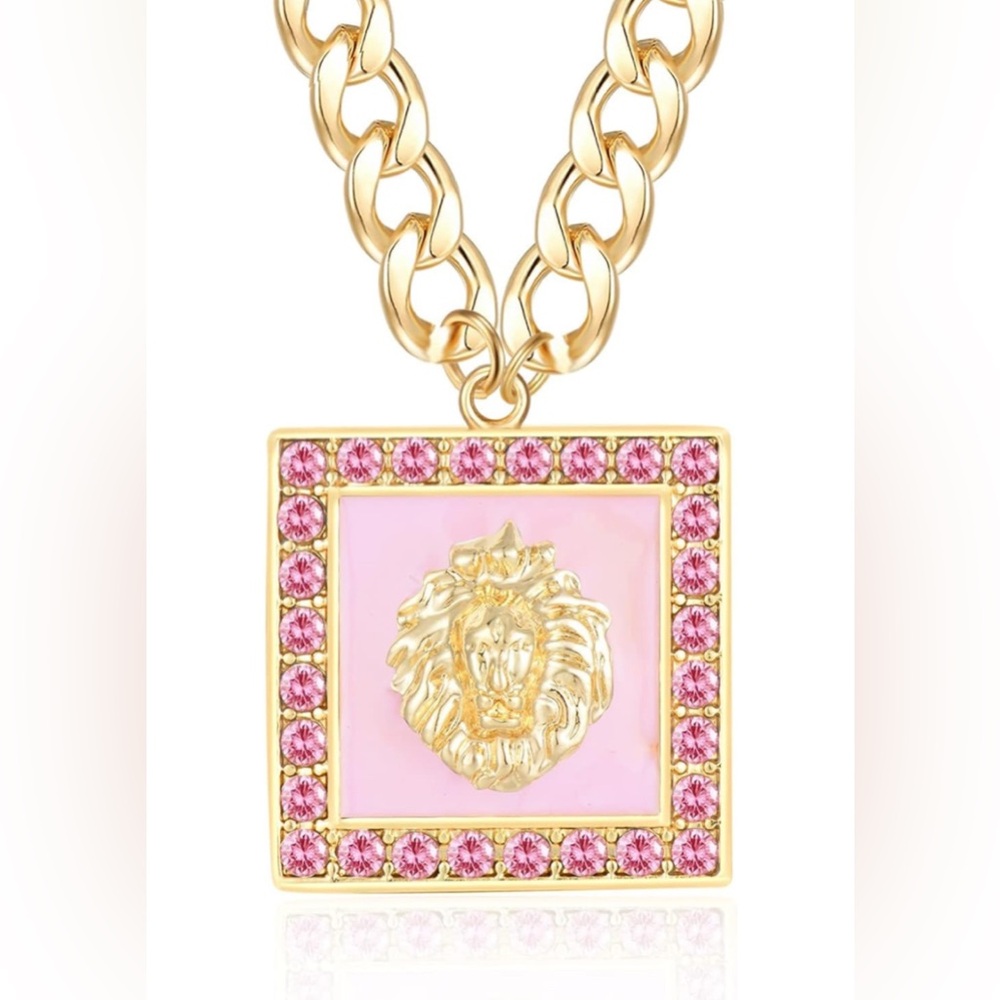 High Fashion Chunky Cuban Chain Gold Lion Crystal Pendant Necklace